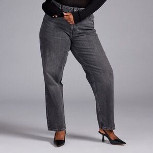 NWT H&M Tapered Regular Waist Jeans